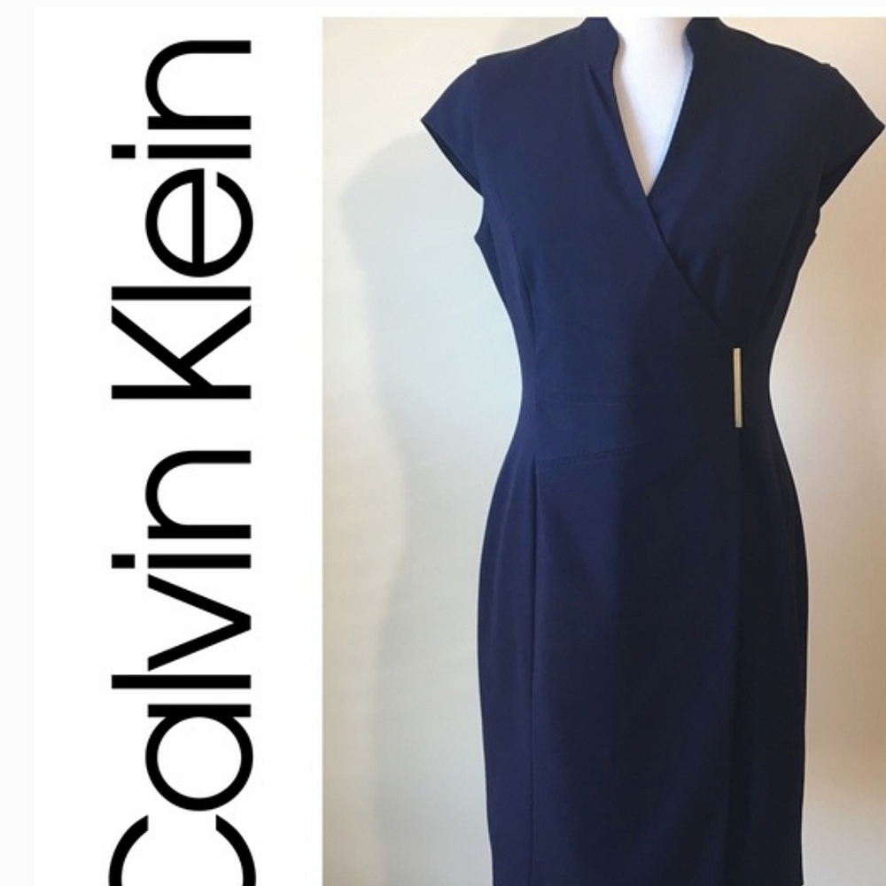 Calvin Klein Minimalist mandarin wrap dress